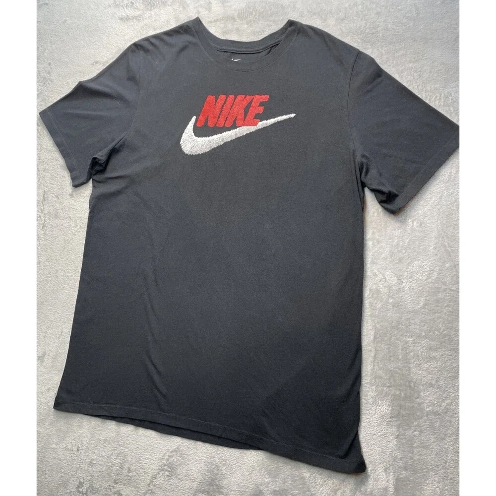 Nike Men'snSwoosh Short Sleeve T-Shirt XXL